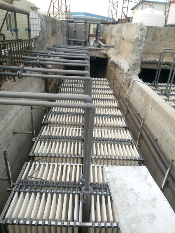 宮奇MBR中空纖維簾式膜在秦皇島某污水廠污水處理量達到6000噸每天